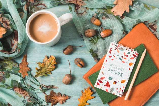 Free Top View Cup Of Coffee With Acorns Psd