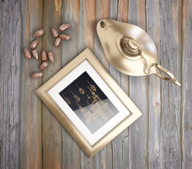 Free Top View Muharram Arrangement With Golden Lamp Psd