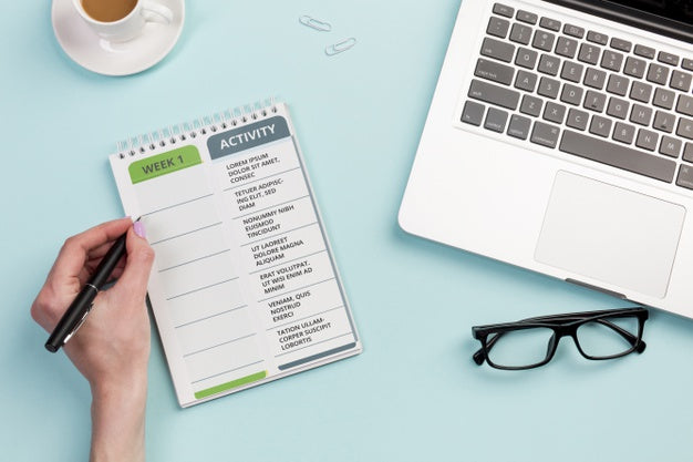 Free Top View Notebook With Daily Tasks To Check Psd