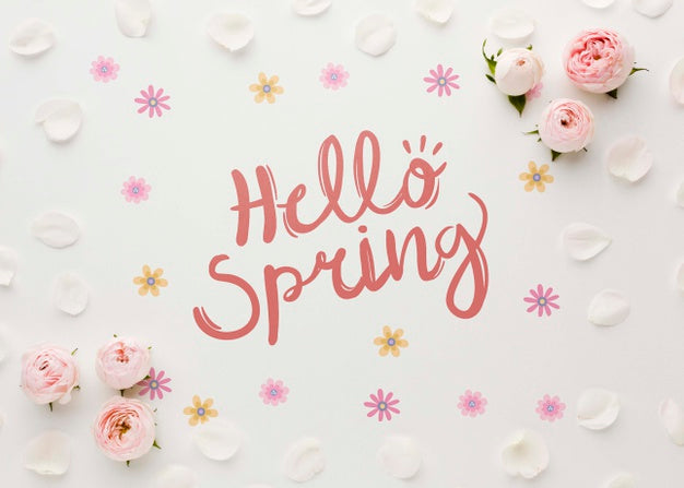 Free Top View Of Spring Roses And Petals Psd