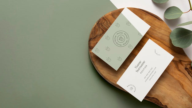 Free Top View Stationery On Wood With Leaves Psd