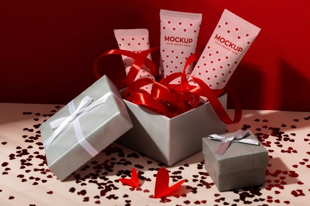 Free Valentines Day Still Life With Makeup Mockup Psd