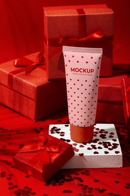 Free Valentines Day Still Life With Makeup Mockup Psd