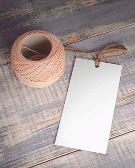 Free Vintage Label – 2 Psd Mockups