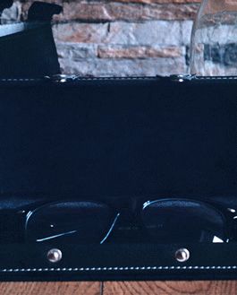 Free Vintage Mockup Package ( Psd)