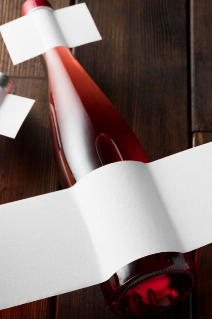 Free Wine Bottle Label Mock Up Top View Psd