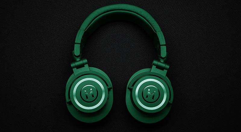 Free Wireless Headphone Logo Mockup Psd