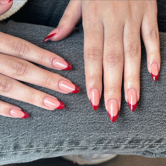 15 Red Tip Nail Ideas You’ll Screenshot Fast