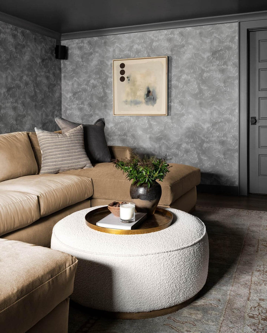 13 Modern Grey Walls Living Room Ideas 2026