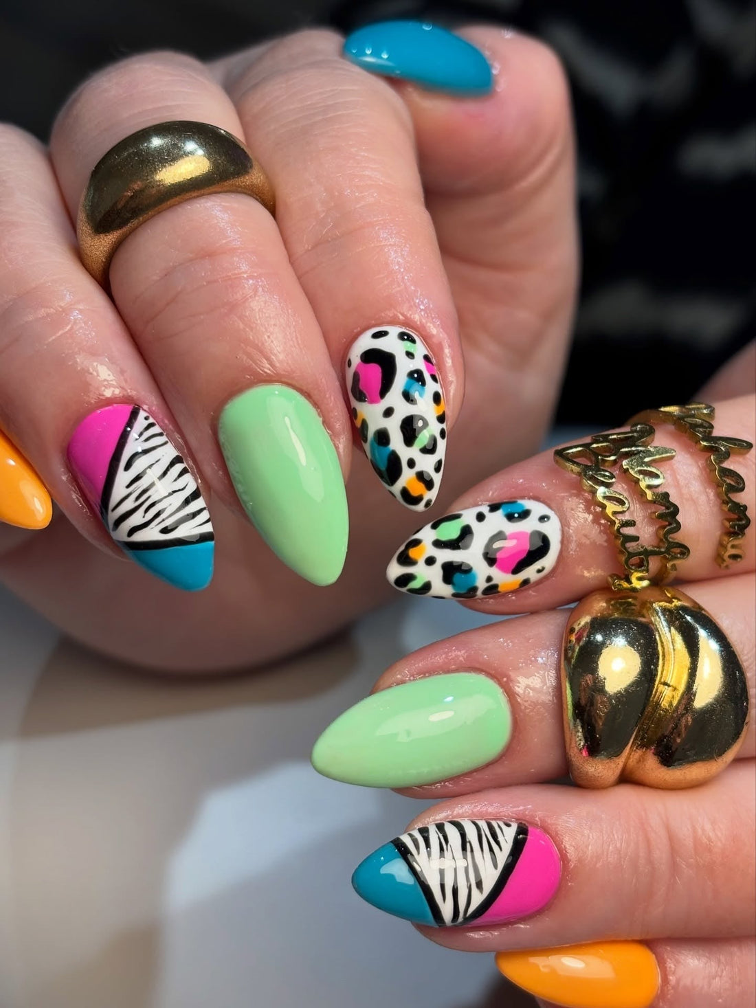 15 80s Nail Ideas That Pop in 2026