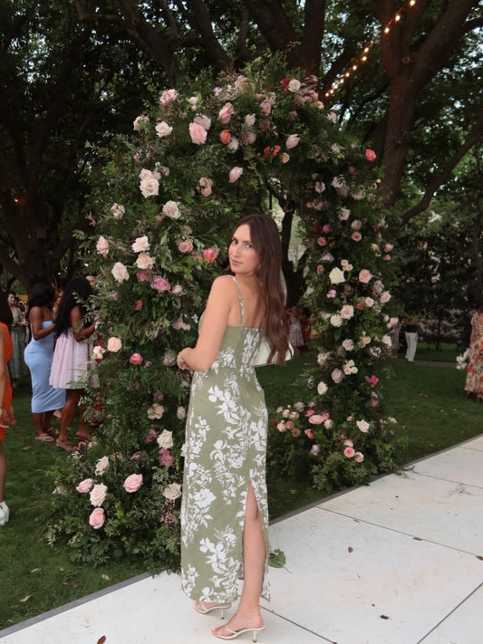 15 Graceful Wedding Guest Outfits for Women