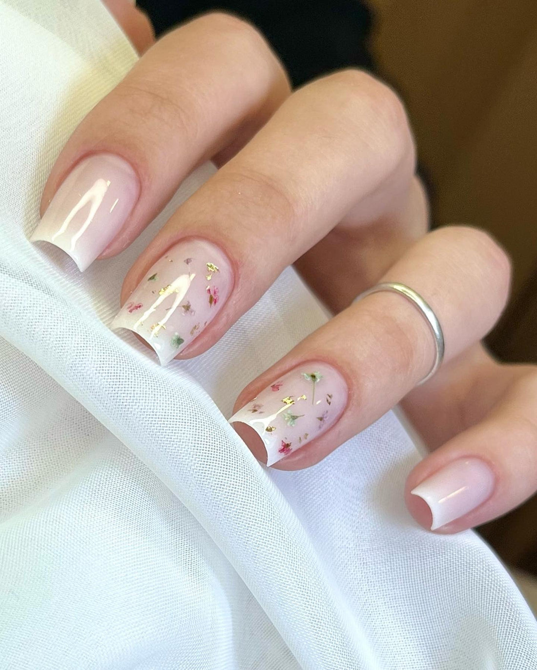 18 Glossy Milky Nail Ideas for an Instant Refresh