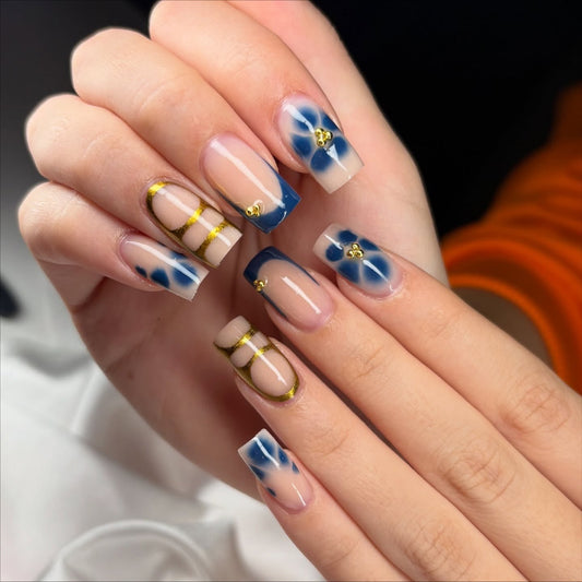 16 Dark Blue Nail Ideas for Gorgeous Sets