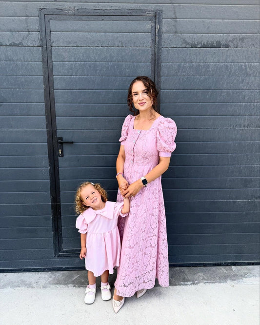 13 Trendy Mom and Daughter Matching Outfits 2026