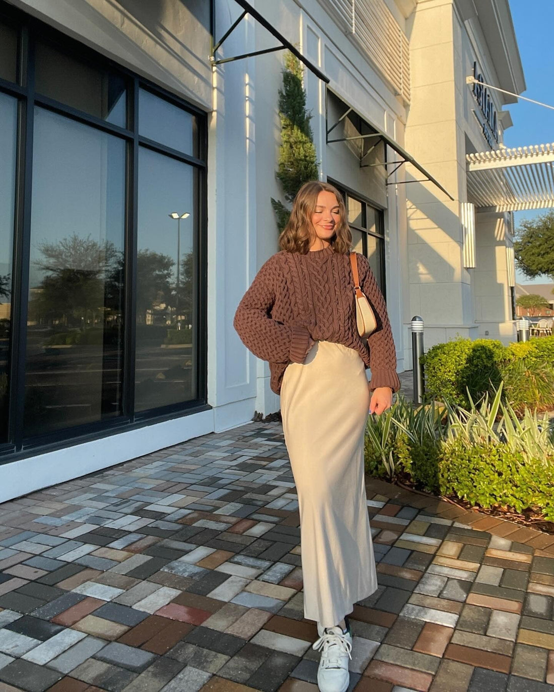 13 Classy Outfits with Long Skirts