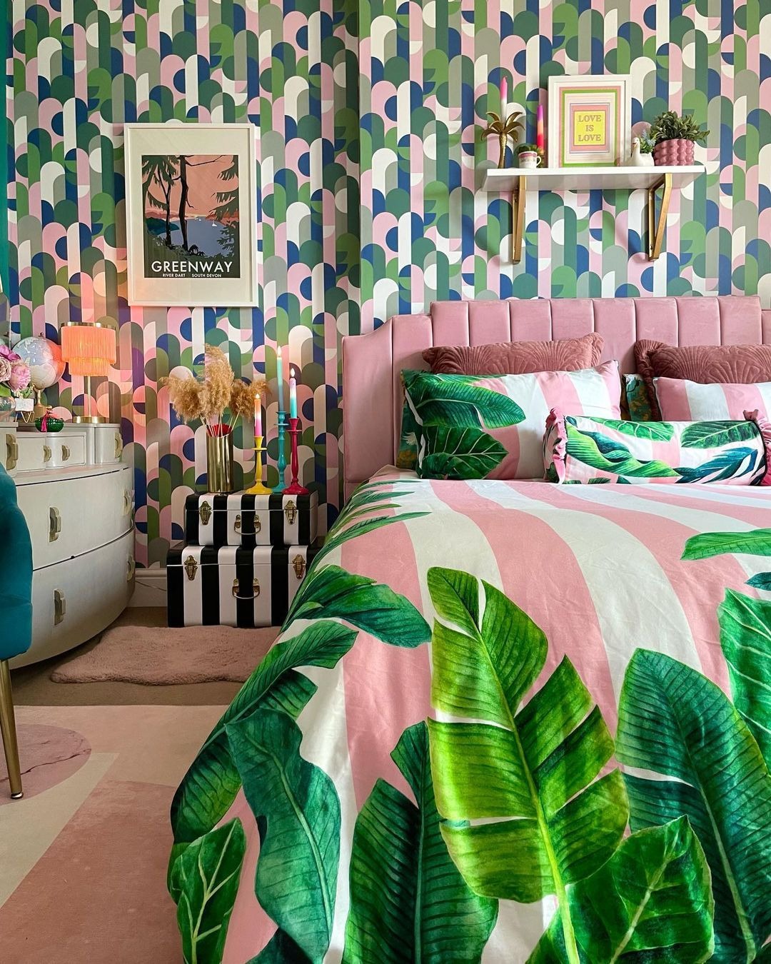 13 Sophisticated Art Deco Bedroom Ideas 2026