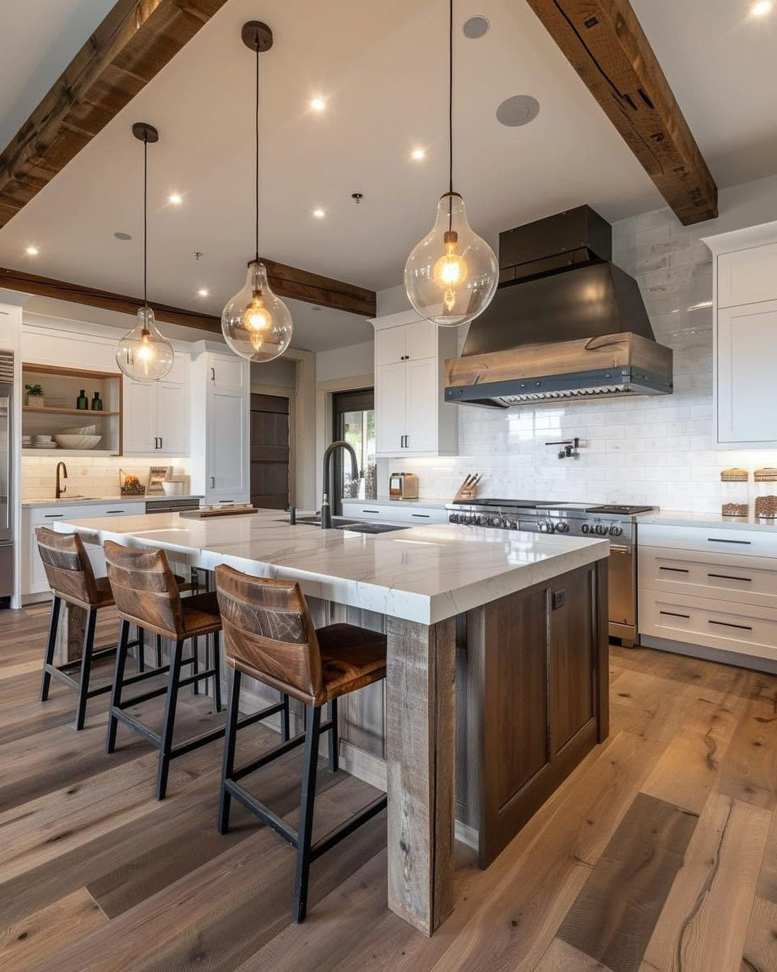 14 Inspiring Barndo Kitchen Ideas for Your Next Build