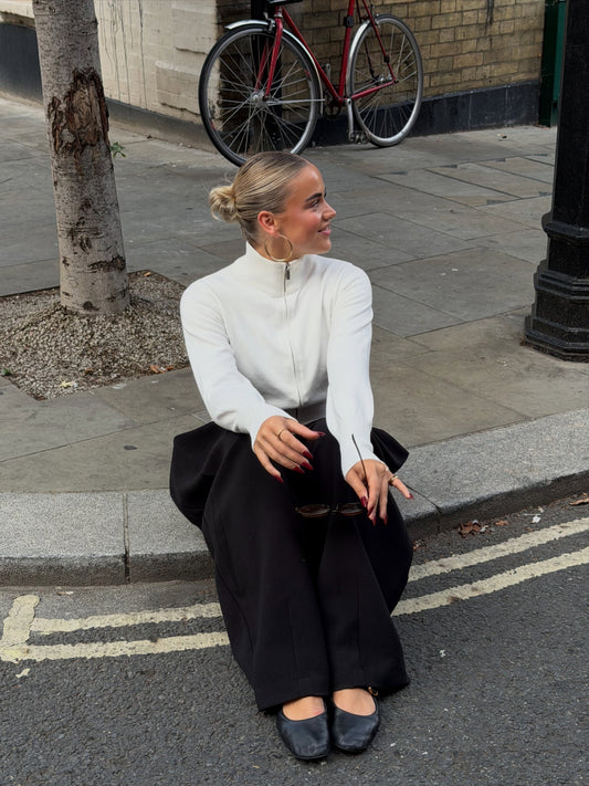 15 Gorgeous Minimalist Outfits for Women