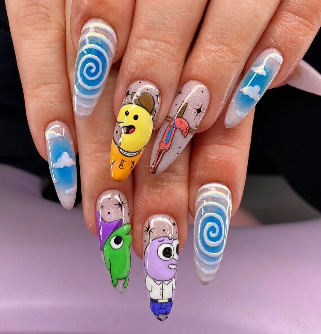 16 Cute Cartoon Nail Ideas 2026 – CreativeBooster