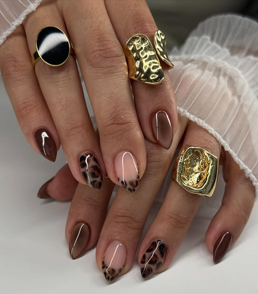 15 Stunning Cheetah Nail Ideas for Women