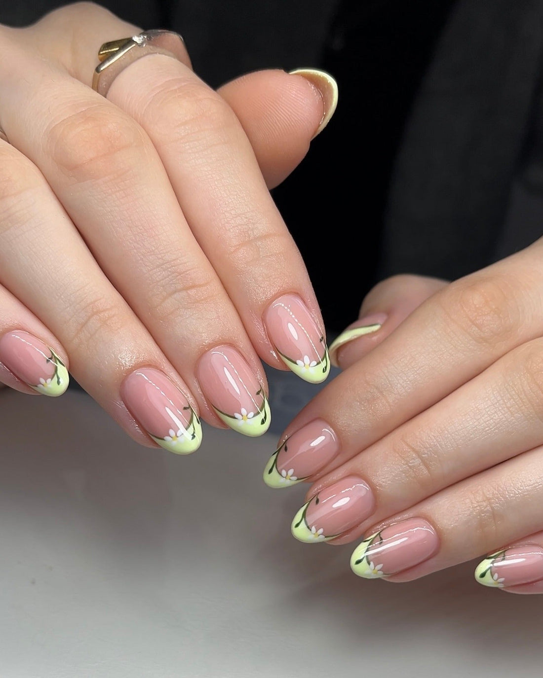 13 Easy May Nail Ideas for Spring Vibes