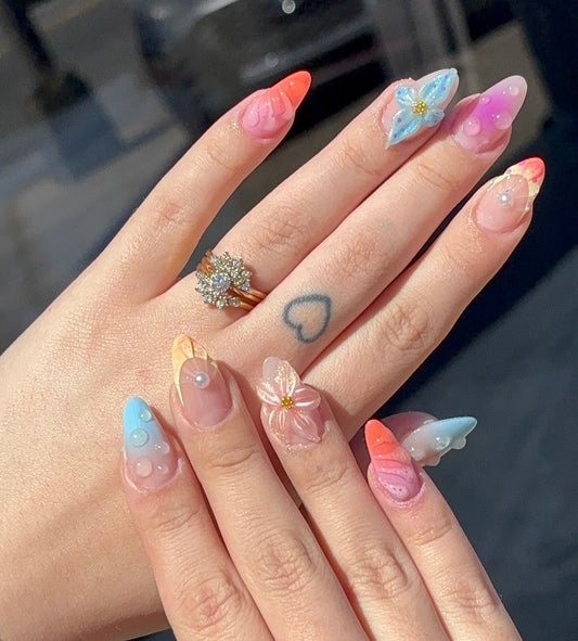 15 Hawaiian Nail Ideas Packed with Island Charm