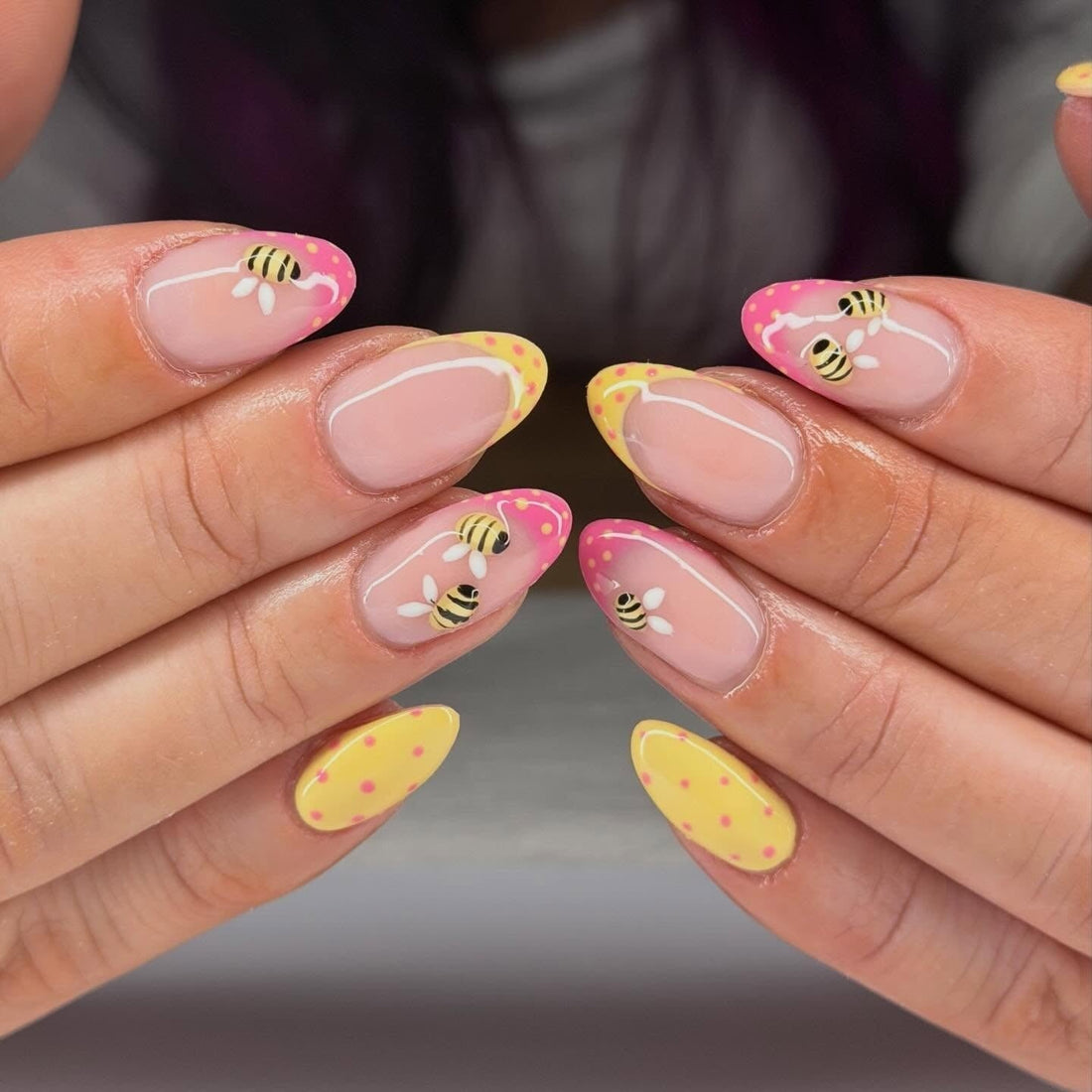 18 Buzz-Worthy Bee Nail Ideas