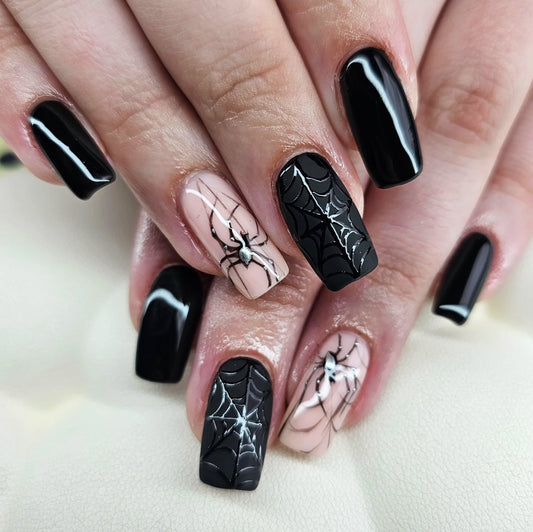 25 Killer Black Nail Ideas That Scream Style