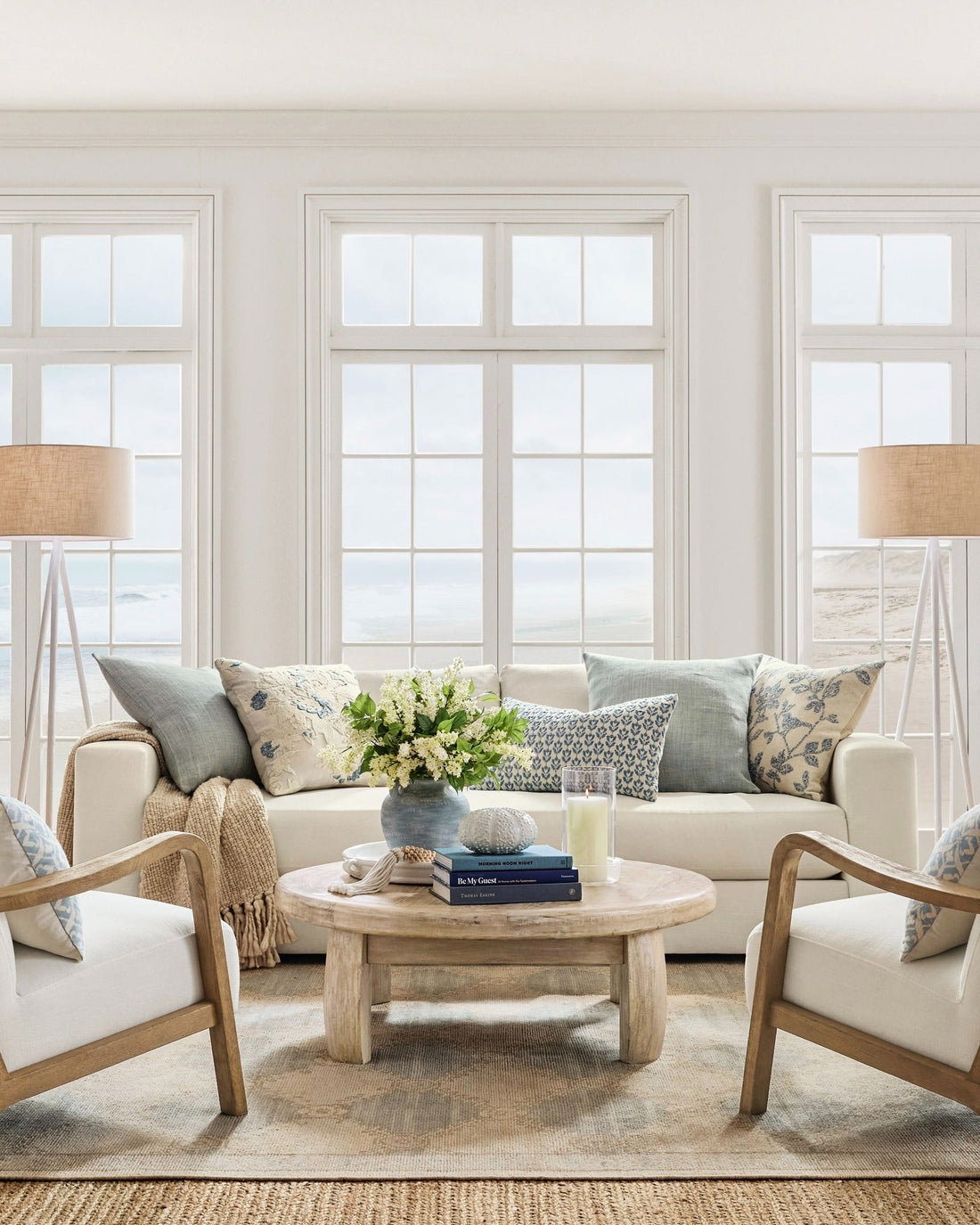 16 Fresh Beachy Living Room Ideas for Effortless Style