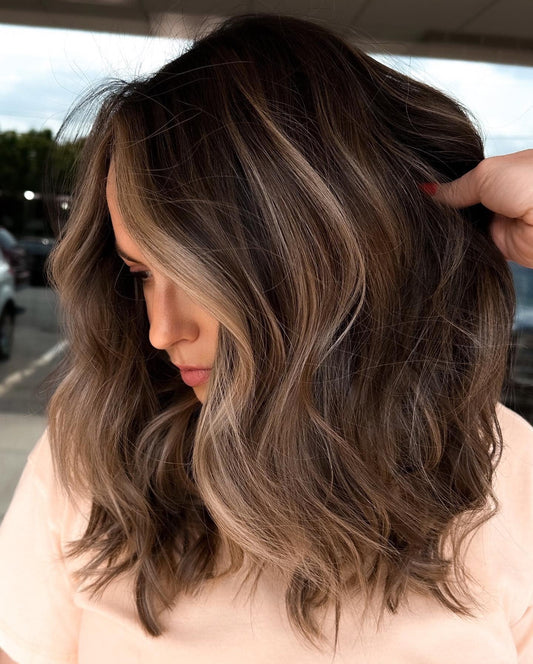 22+ Brown Hair with Highlights That Upgrade Your Everyday Look