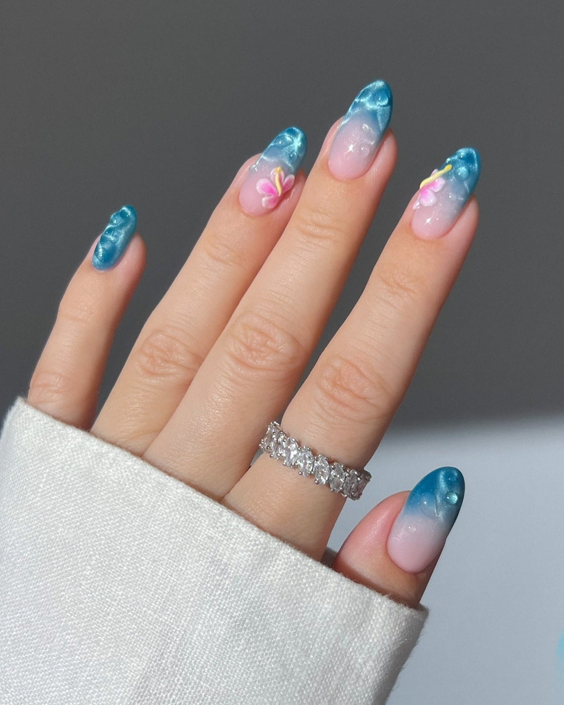 Glamorous 4‑Layer Crystal Acrylic Nails