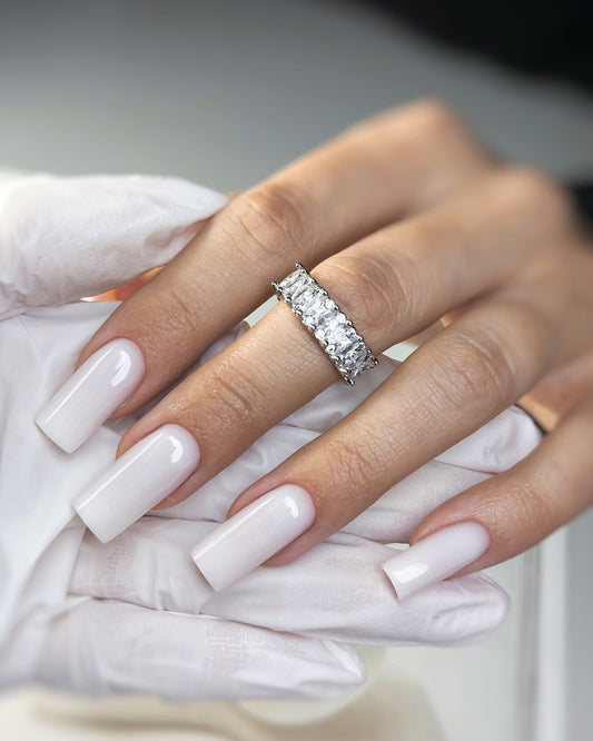 25 White Nail Ideas That Are Chic and Clean