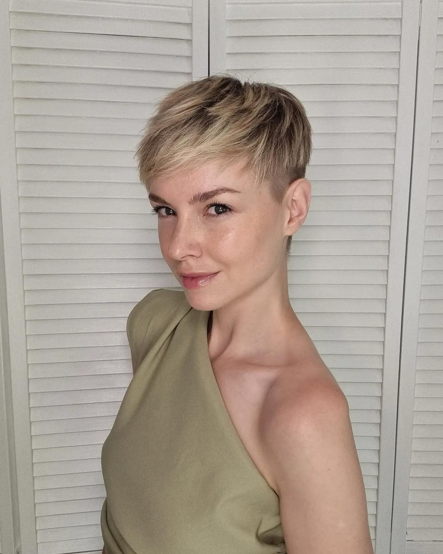 13 Long Pixie Haircuts That Are Actually Wearable CreativeBooster