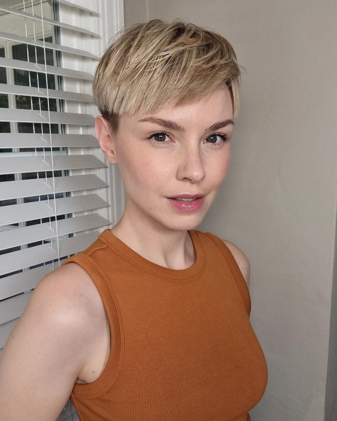 13 Must-Try Pixie Haircuts With Bangs For Women