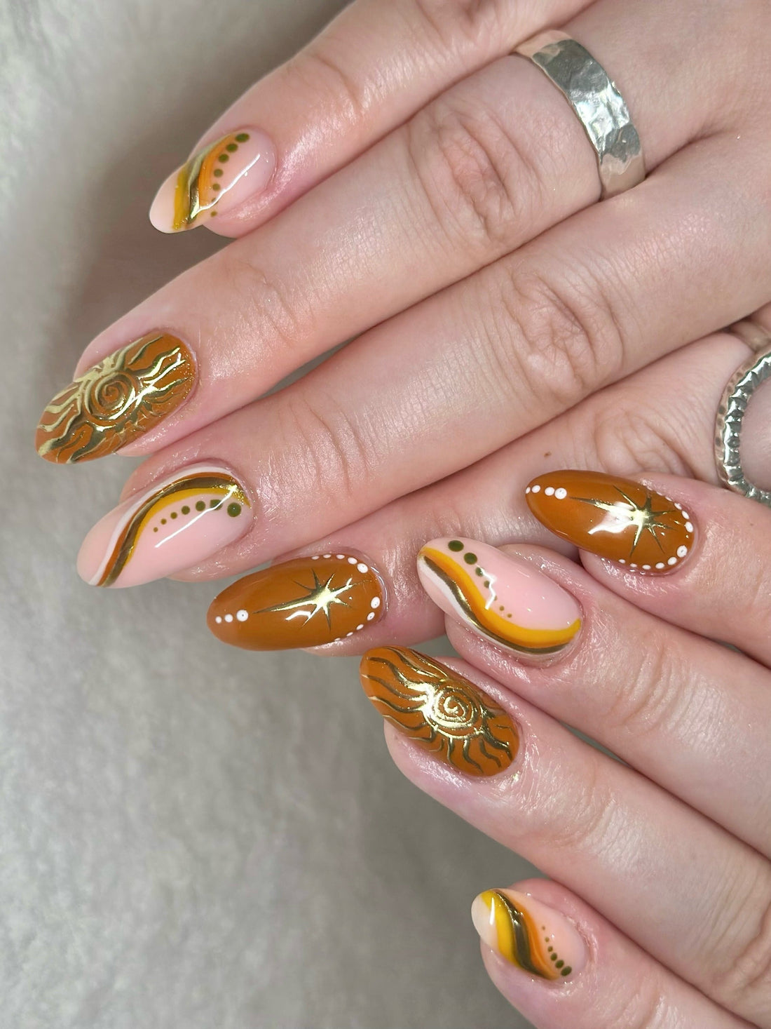 15 Pretty Boho Nail Ideas
