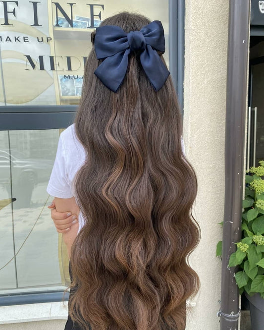 14 Modern Long Hairstyles for Women with Classic Appeal