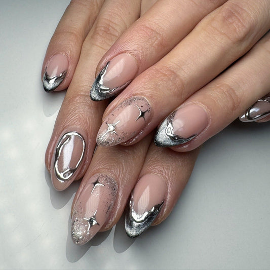 13 Silver Nail Ideas That Dazzle