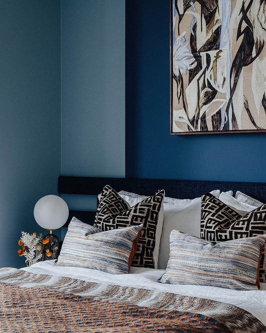 13 Fresh Takes on Blue Wall Bedroom Ideas for Today