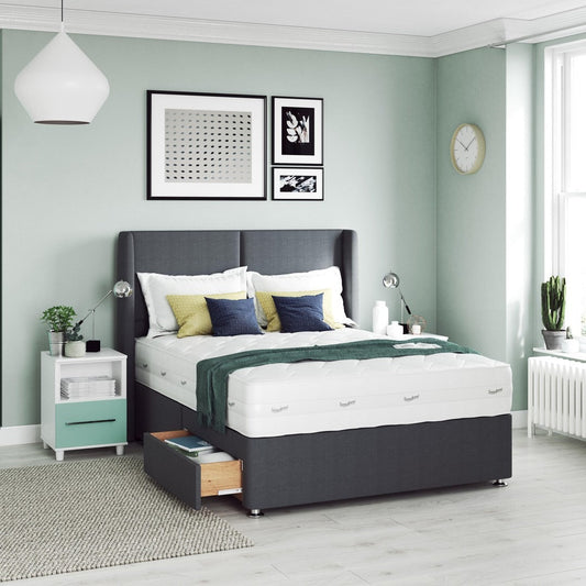 14 Chic & Simple Mint Green Bedroom Inspiration
