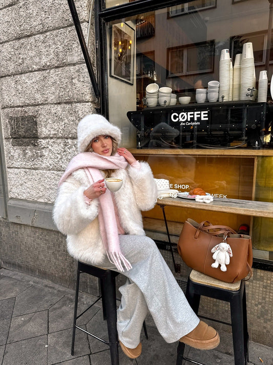 16 Fresh Winter Outfits for 2025