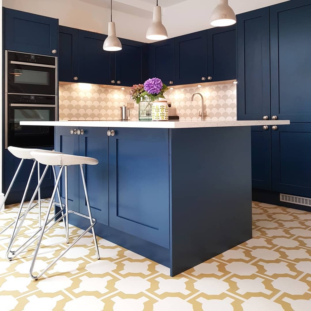 15 Dark Blue Kitchen Ideas with Effortless Designer Style