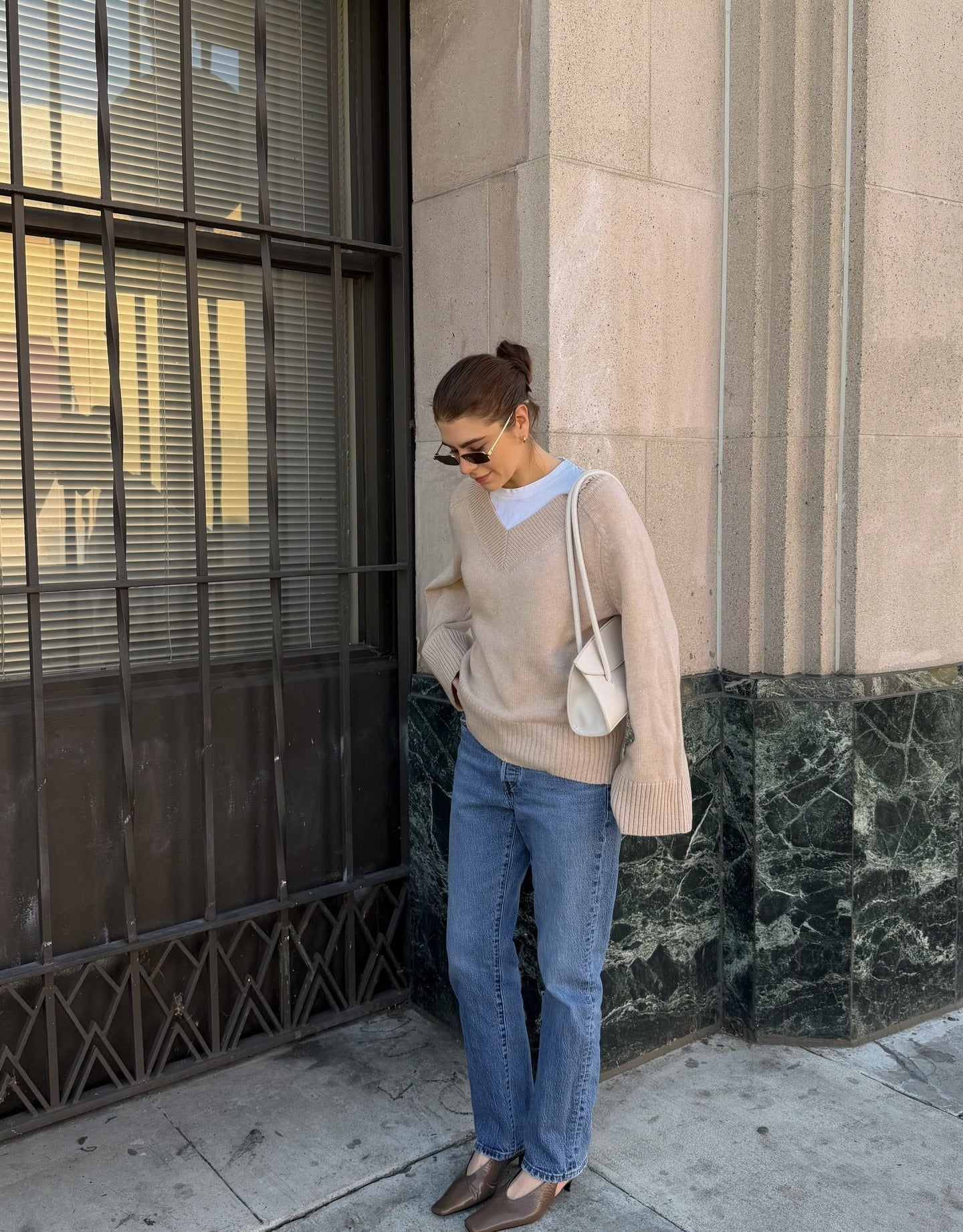 17 Clean Simple Outfits Aesthetic 2026 – CreativeBooster