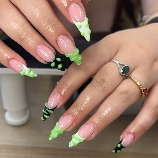 15 Green and Black Nail Ideas to Copy