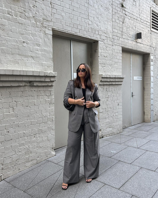 13 Chic Formal Business Outfits 2026