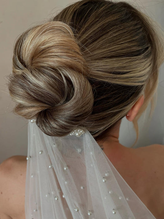 15 Must-See Bride Hairstyles 2026