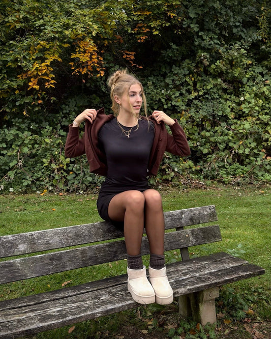 15 Cozy Outfits with Ugg Boots