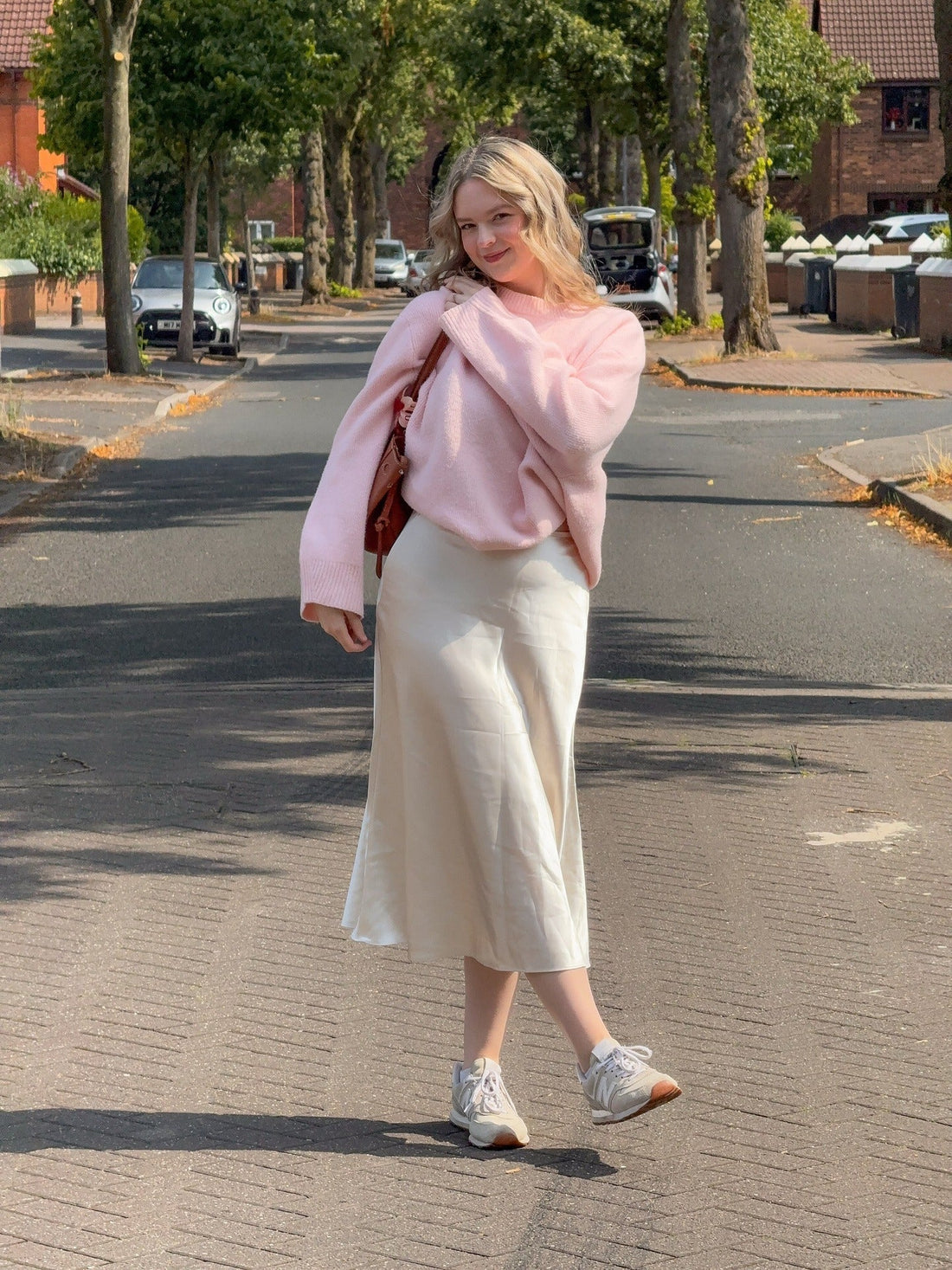 14 Timeless Outfits to Wear with Maxi Skirts That Last