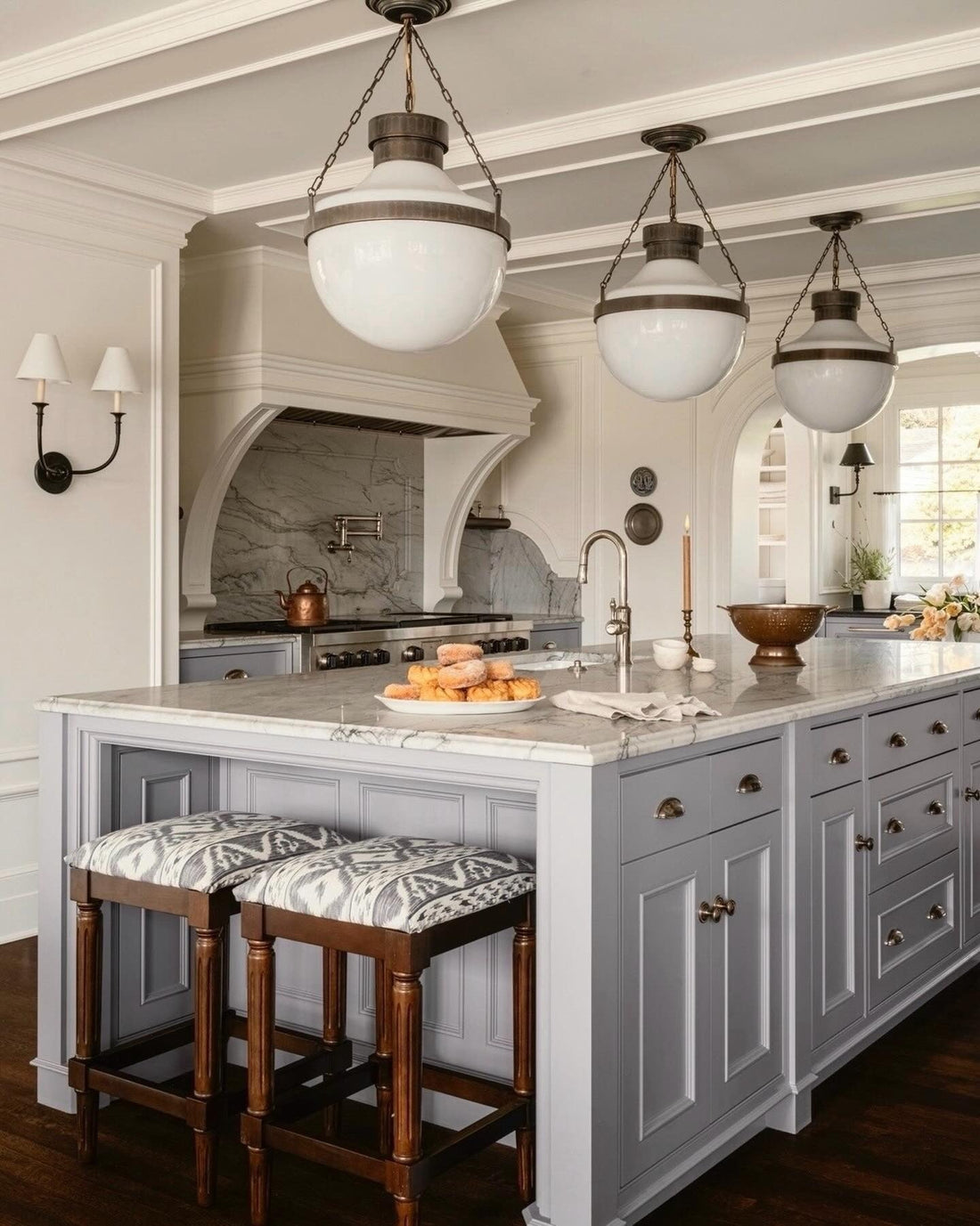 15 Luxe Old Money Kitchen Ideas