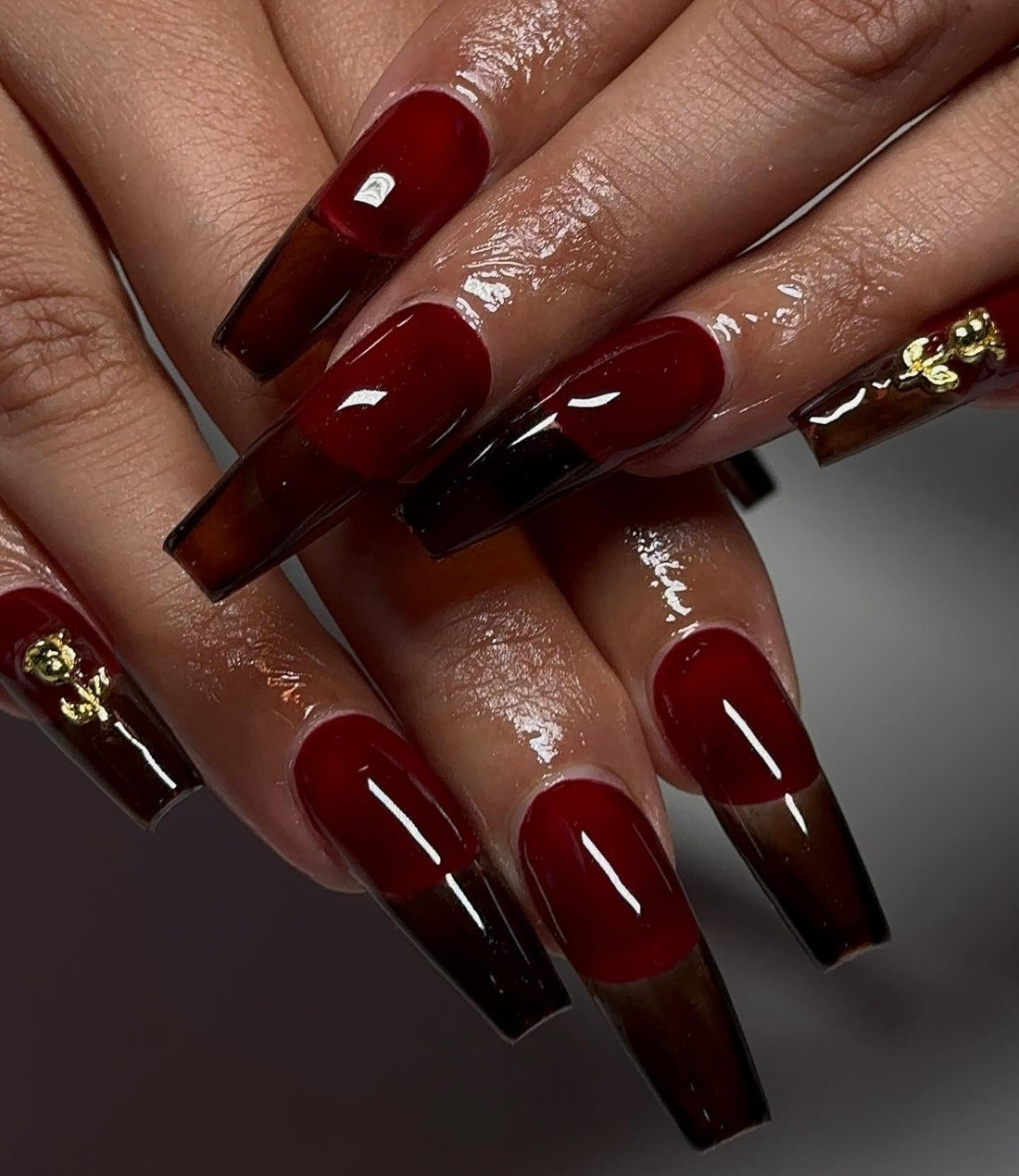 13 Dark Red Coffin Nail Ideas Worth Screenshotting