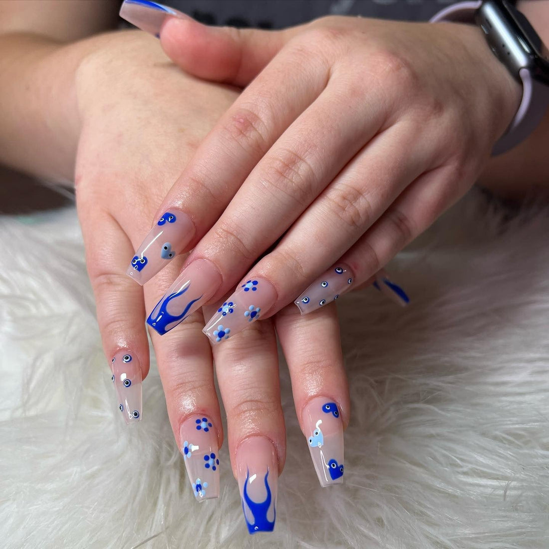 13 Stylish Blue Coffin Nail Ideas to Screenshot